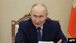 Tổng thống Nga Putin đã hạ thấp ngưỡng cho phép sử dụng vũ khí hạ nhân